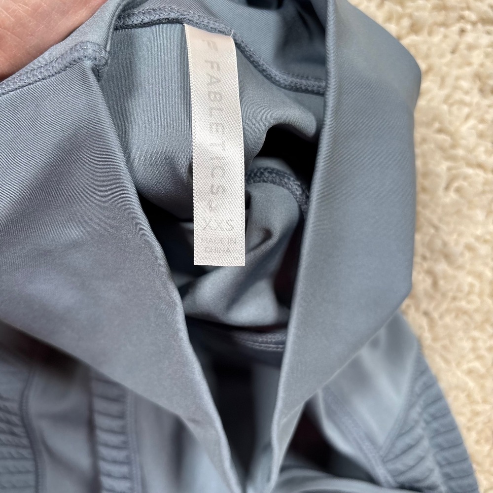 Fabletics High Waisted Moto Leggings Slate Gray‎ XXS Pockets Athletic Workout - Picture 6 of 8